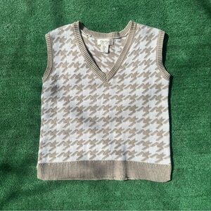 Houndstooth Sweater Vest - Beige and White